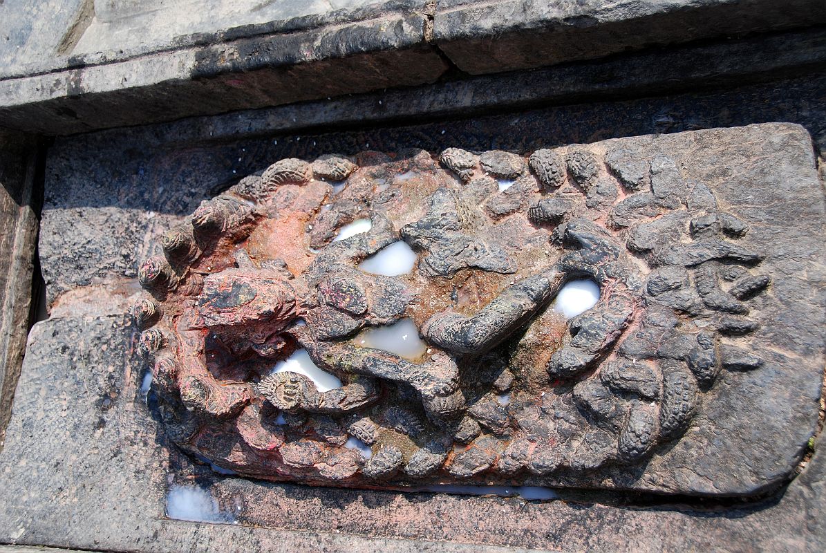 08 Kathmandu Gokarna Mahadev Temple Narayan Reclining On A Bed of Cobras 